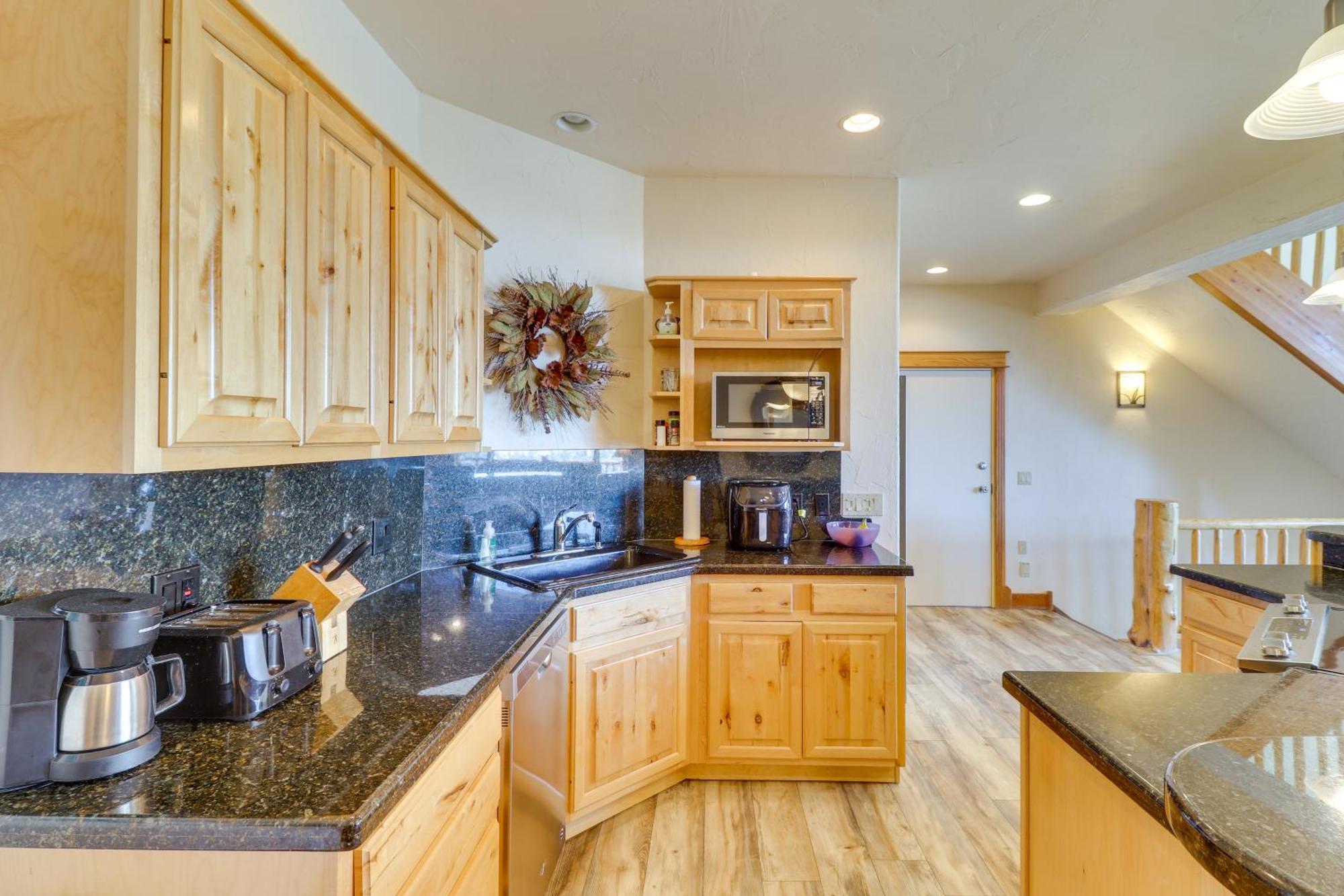 Spacious Whitefish Home With Sauna And Ski Resort View Luaran gambar