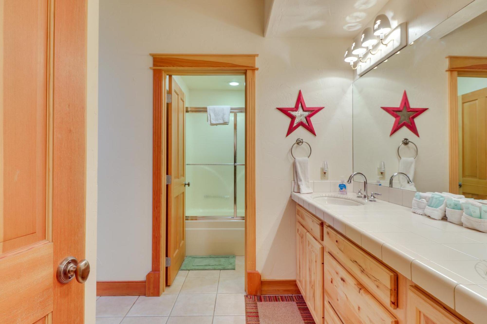 Spacious Whitefish Home With Sauna And Ski Resort View Luaran gambar