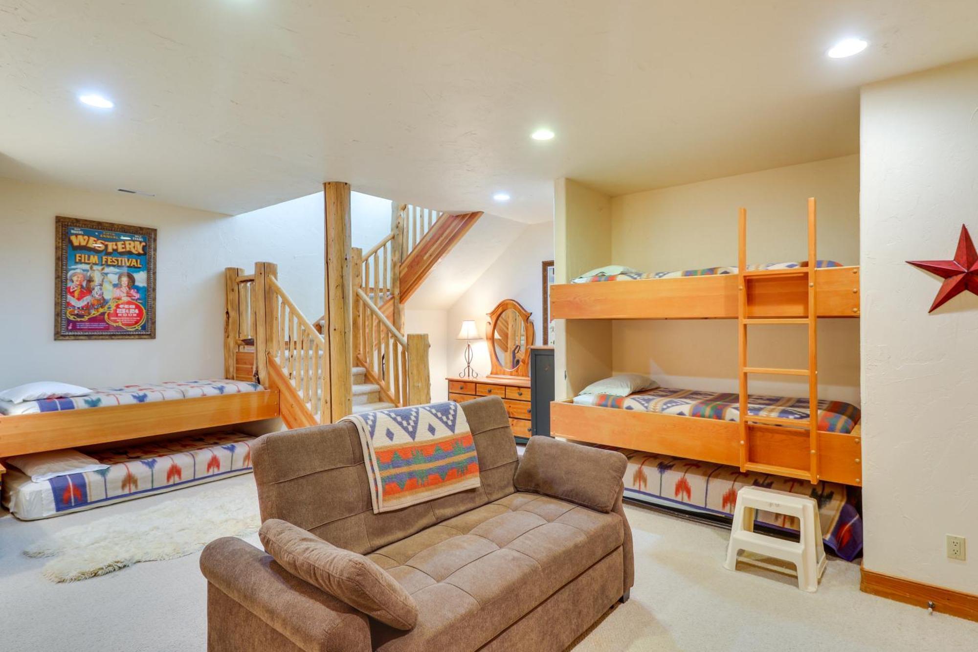 Spacious Whitefish Home With Sauna And Ski Resort View Luaran gambar